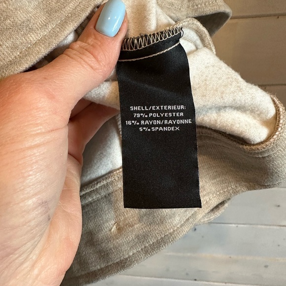 Bagatelle Collection | Cream Coloured Oversized Shacket - Picture 6 of 9